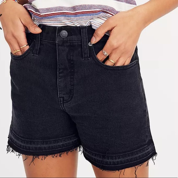 Madewell Drop-Hem Denim Short - Picture 1 of 3